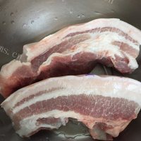 香喷喷的回锅肉做法图解1)
