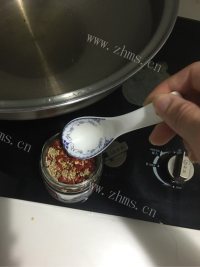 喷香的辣椒油做法图解5)