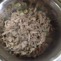 家常菜水煮肉做法图解8)