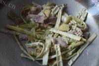 「简单版」咸肉冬瓜汤做法图解6)