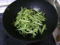 家常菜清炒竹叶菜做法图解2)