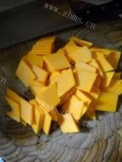 美味的糖醋南瓜丸子做法图解1)