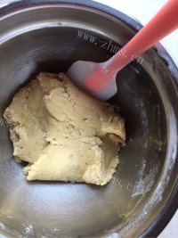 美味榛子酥做法图解6)