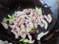 经典的苔菜炒肉丝做法图解5)
