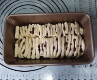 甜甜的蔓越莓酸奶手撕包做法图解11)