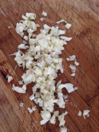 美味的蒜香青菜苔做法图解1)