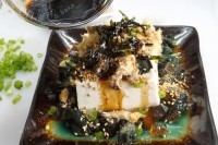 肉松皮蛋拌豆腐做法图解6)