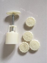 爱上蓝莓味绿豆糕做法图解14)