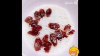 好吃的微波炉腊肠饭做法图解3)
