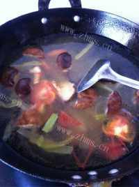 家常菜鱼头豆腐做法图解8)