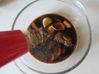 美味的蚝油猪肝菠菜做法图解6)