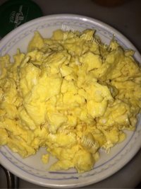 美味的韭菜盒子做法图解2)