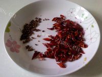 麻辣银鱼干做法图解2)