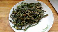 家常菜干豆角炖肉做法图解5)