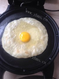 美味营养的手抓饼做法图解4)