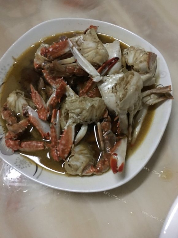 珍馐美味的红烧螃蟹
