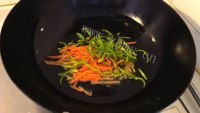 美味鱼香素三丝做法图解5)