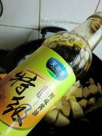 「念念不忘」红烧土豆做法图解6)