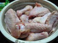 美味的新奥尔良烤鸡翅做法图解1)