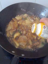 #爱美食#土豆片炒辣椒做法图解7)