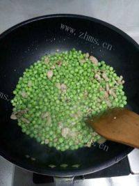 自己做的豌豆糯米饭做法图解4)