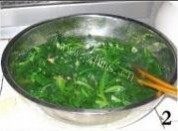 菠菜拌粉条做法图解2)