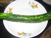 「家有大厨」凉拌黄瓜做法图解1)