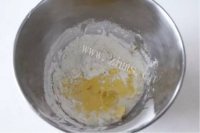 唇齿留香的葡萄干吐司做法图解2)