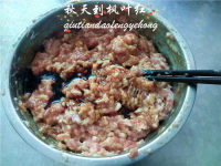 美味的红烧狮子头做法图解10)