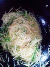 家常菜青椒土豆丝