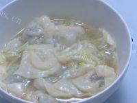 美味的荠菜馄饨