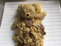 美味可口小熊咖喱牛肉蛋包饭做法图解11)
