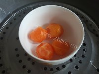 美味咸蛋黄焗红薯做法图解1)