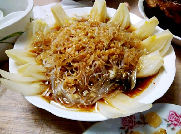 喷香的蒜蓉粉丝娃娃菜