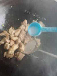 香鲜至极的花菜烧肉做法图解6)