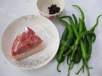 尖椒回锅肉做法图解1)