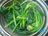 易做的凉拌菠菜做法图解10)
