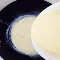 美味营养的牛奶冰激凌做法图解6)