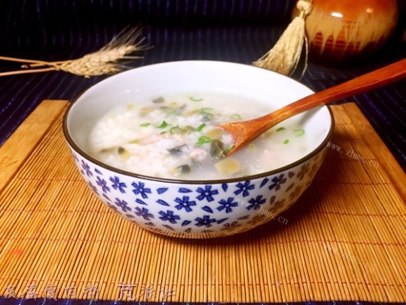 香飘十里的皮蛋瘦肉粥