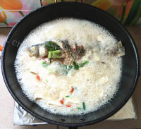 滋补圣品白胡椒豆腐鲫鱼汤做法图解13)