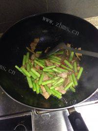 家常菜芦笋炒肉片