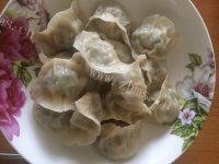 喷香的猪肉韭菜饺子做法图解11)