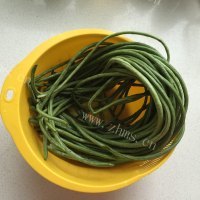 爽口的辣炒酸豆角做法图解1)