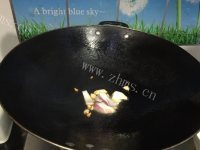 美味的土豆汤做法图解7)