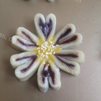 诱人的樱花酥做法图解18)