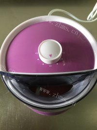 冰爽的草莓冰淇淋做法图解5)