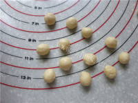 喷香的挤挤小猪面包做法图解19)