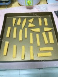 香喷喷的磨牙饼干做法图解6)