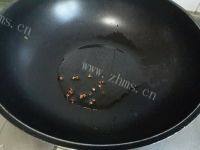 脆嫩可口的炒毛豆做法图解2)