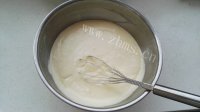 喷香的原味戚风蛋糕做法图解19)